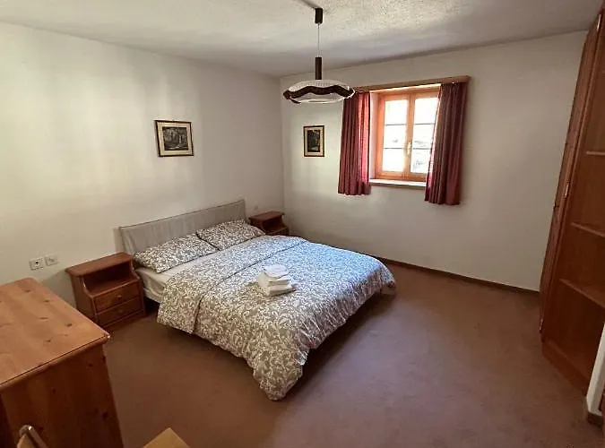 Casa Flavia Affittasi Nel Centro Di Daire Poschiavo